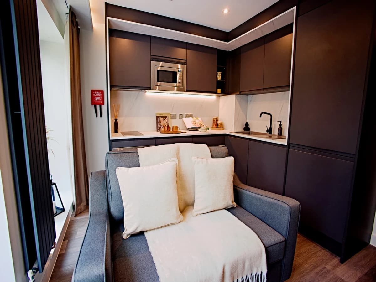 LiveOasis St Albans Place image