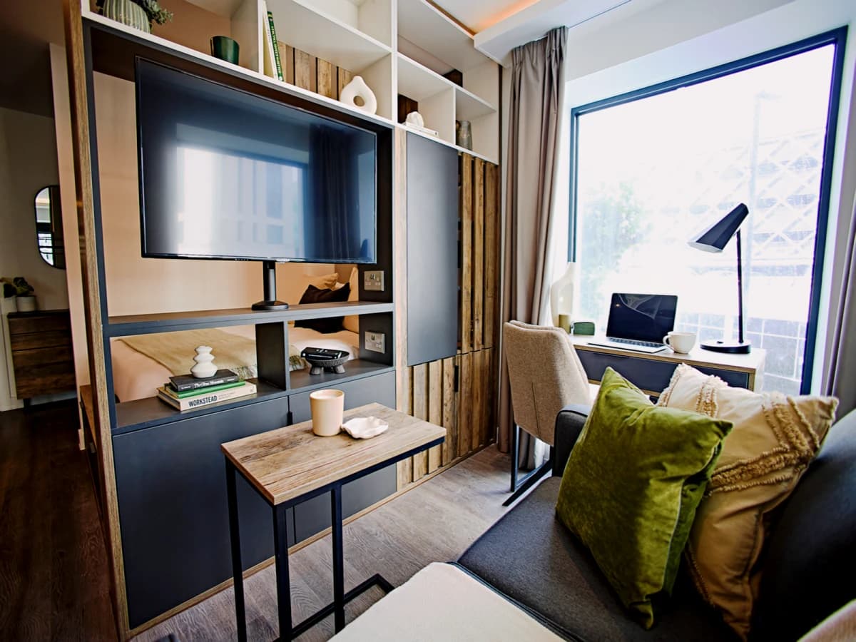 LiveOasis St Albans Place image