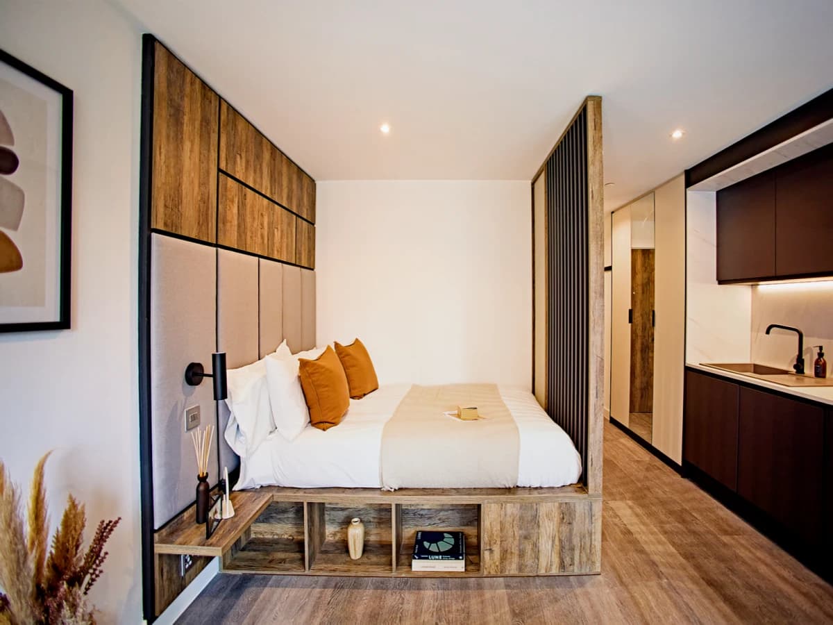 LiveOasis St Albans Place image