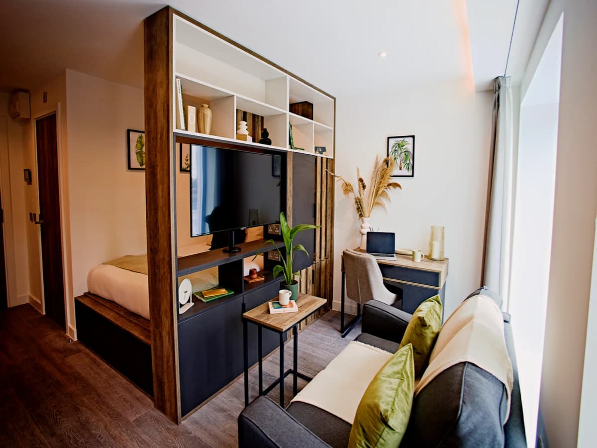LiveOasis St Albans Place image