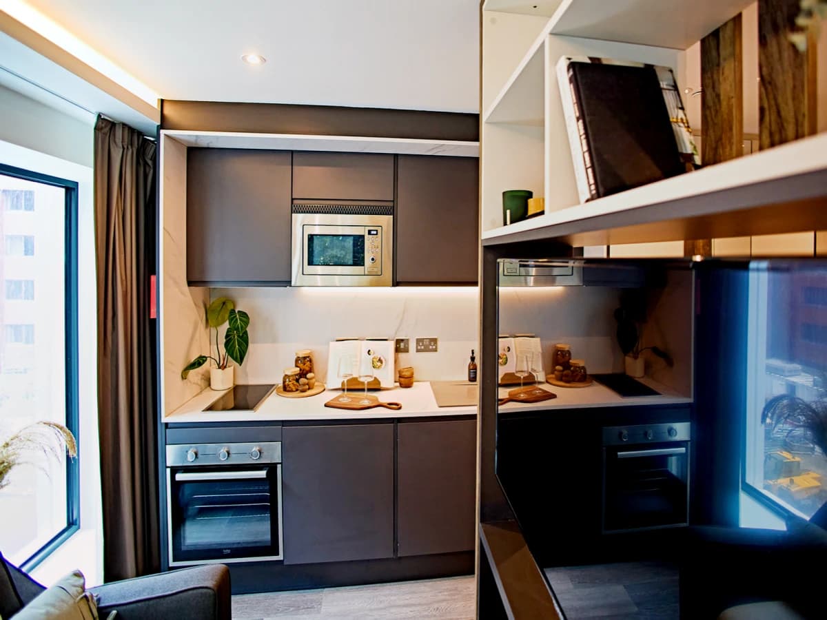 LiveOasis St Albans Place image
