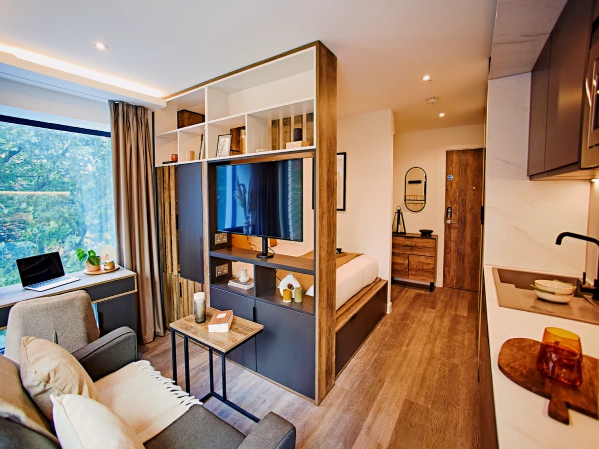 LiveOasis St Albans Place image