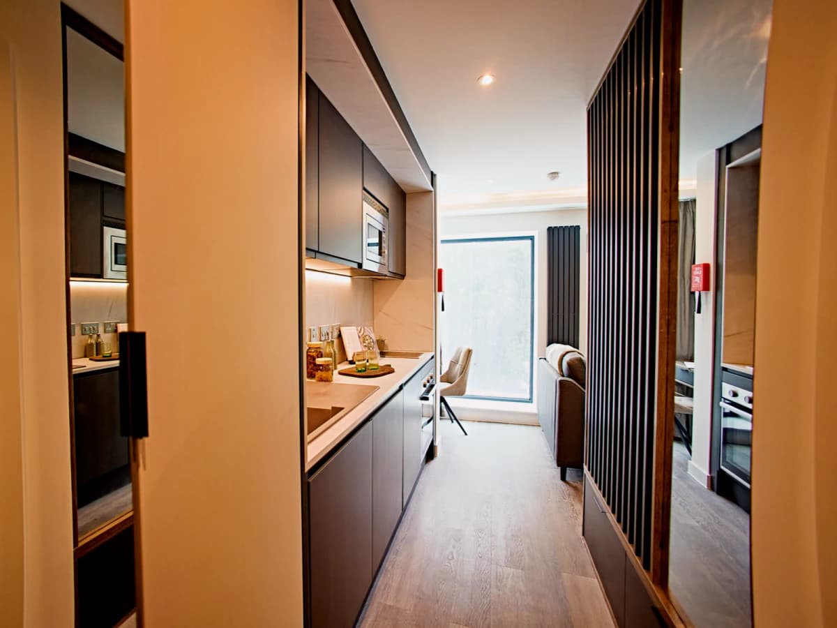 LiveOasis St Albans Place image