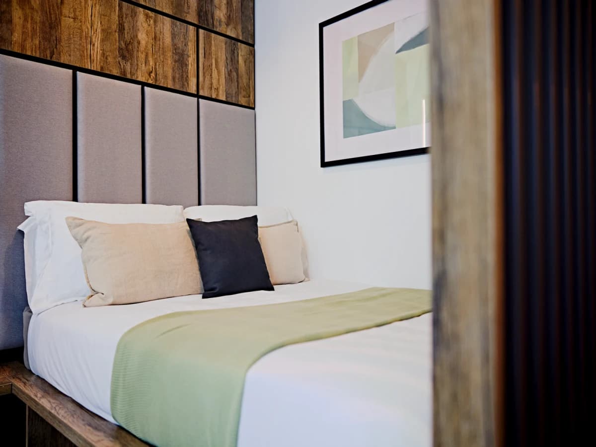 LiveOasis St Albans Place image