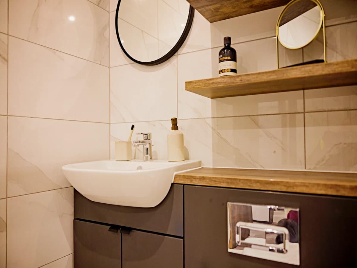 LiveOasis St Albans Place image