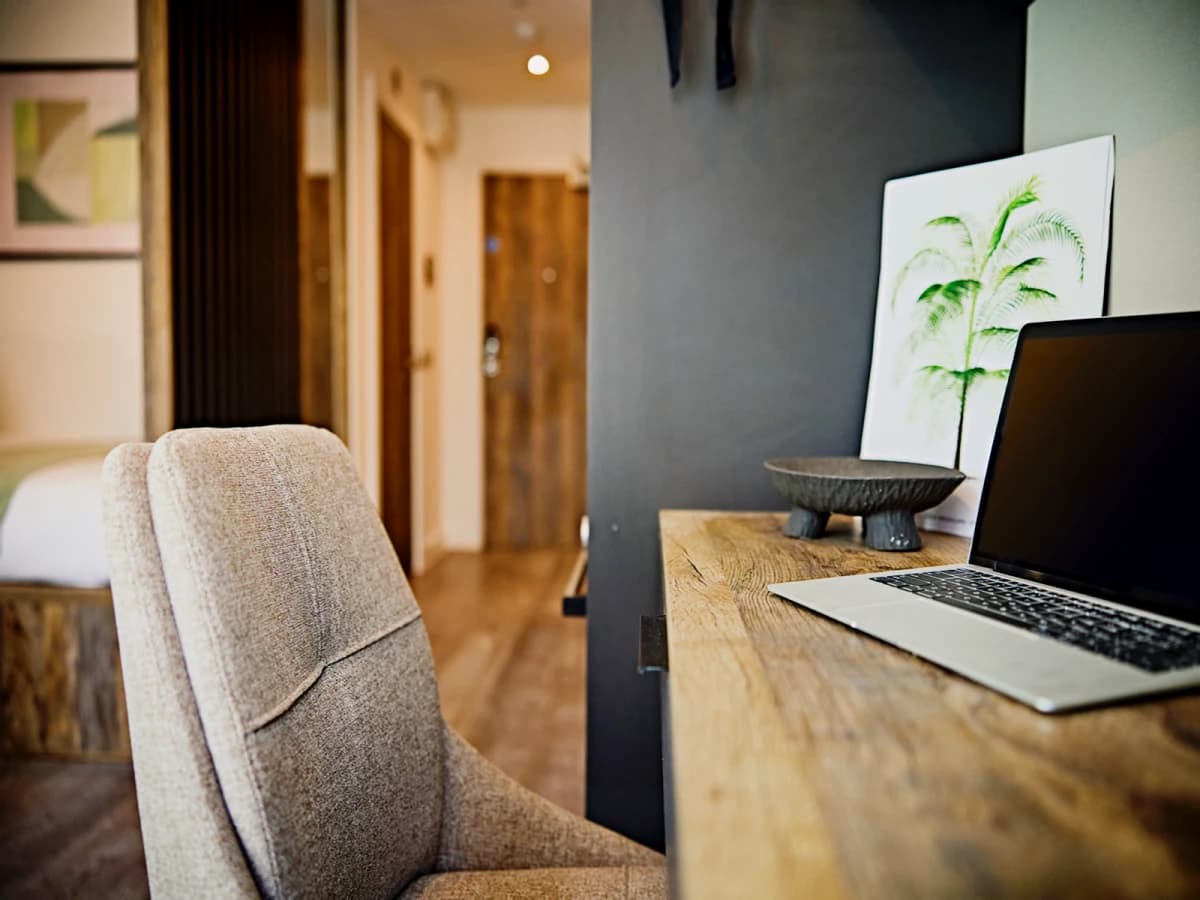 LiveOasis St Albans Place image