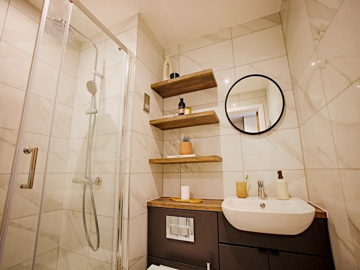 LiveOasis St Albans Place image