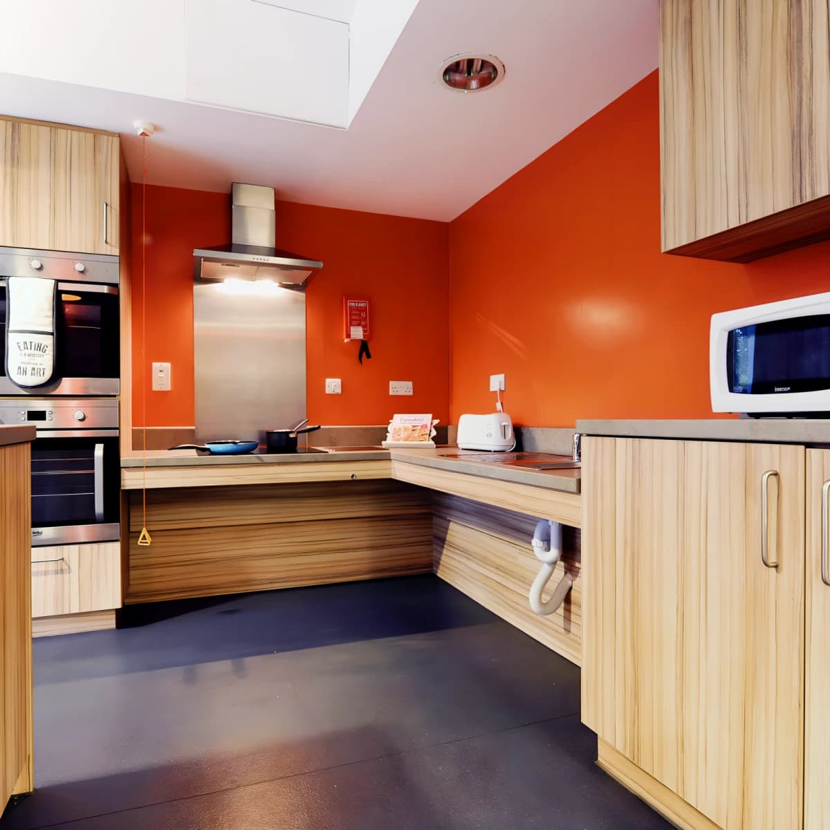 Peel Park Quarter image 3