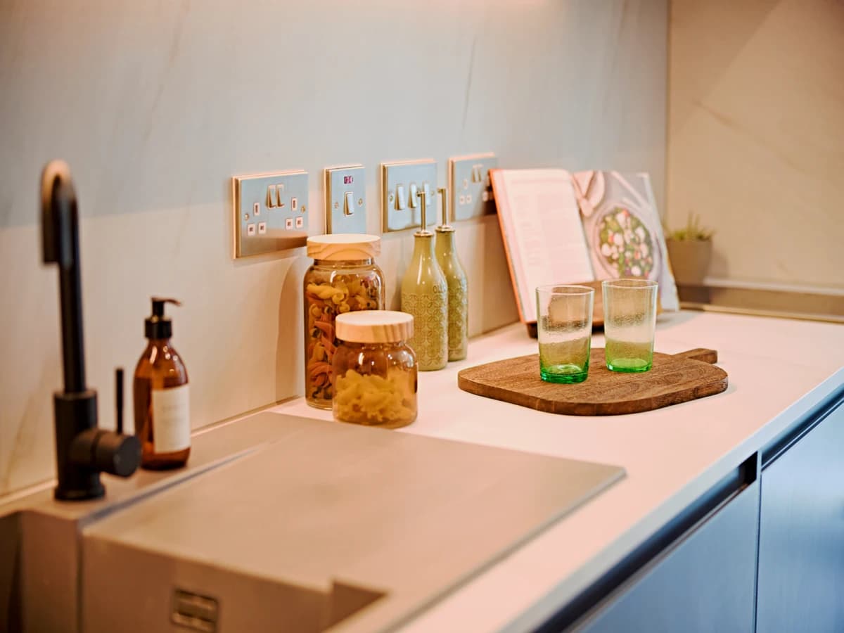 LiveOasis St Albans Place image