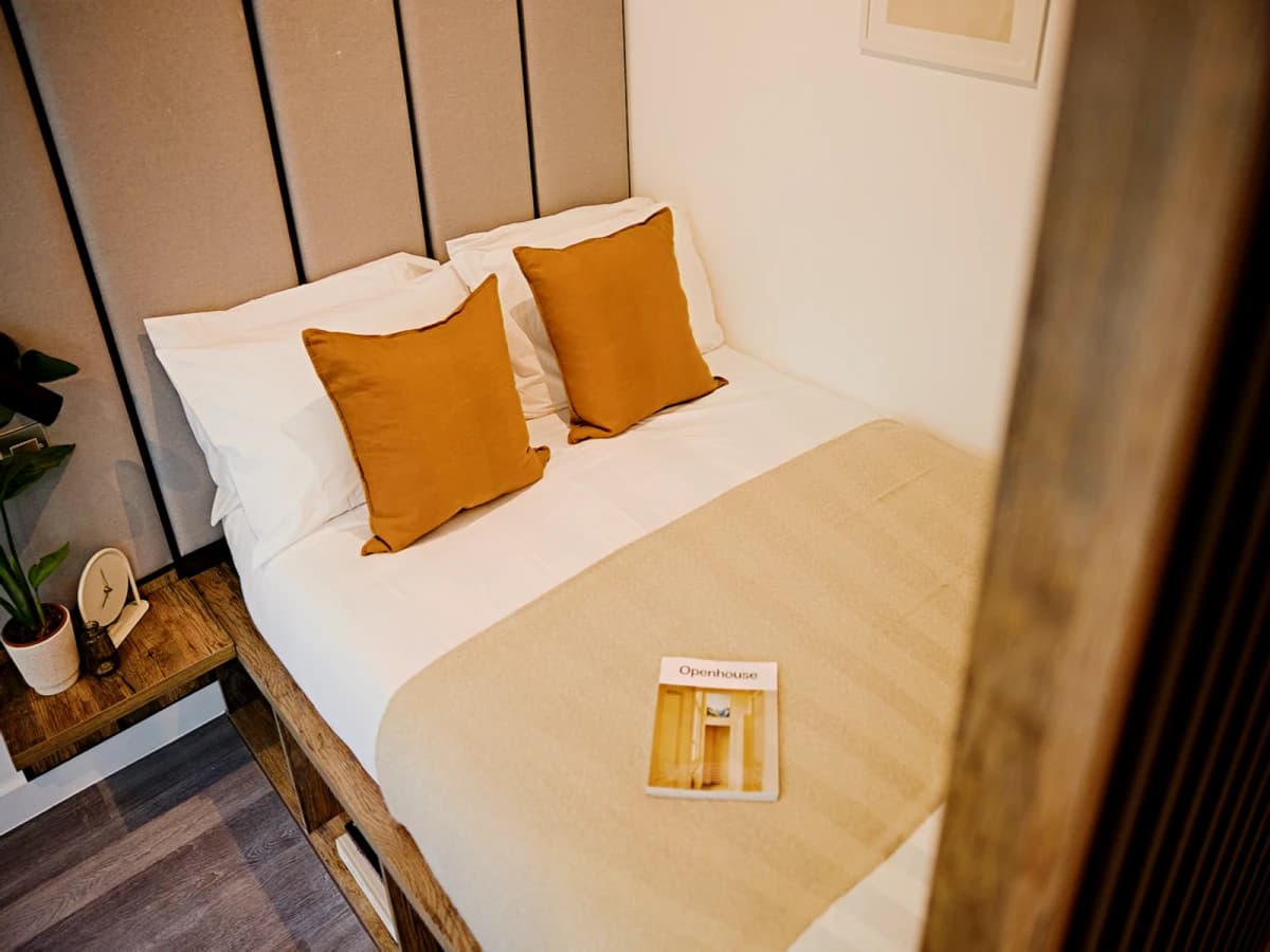LiveOasis St Albans Place image