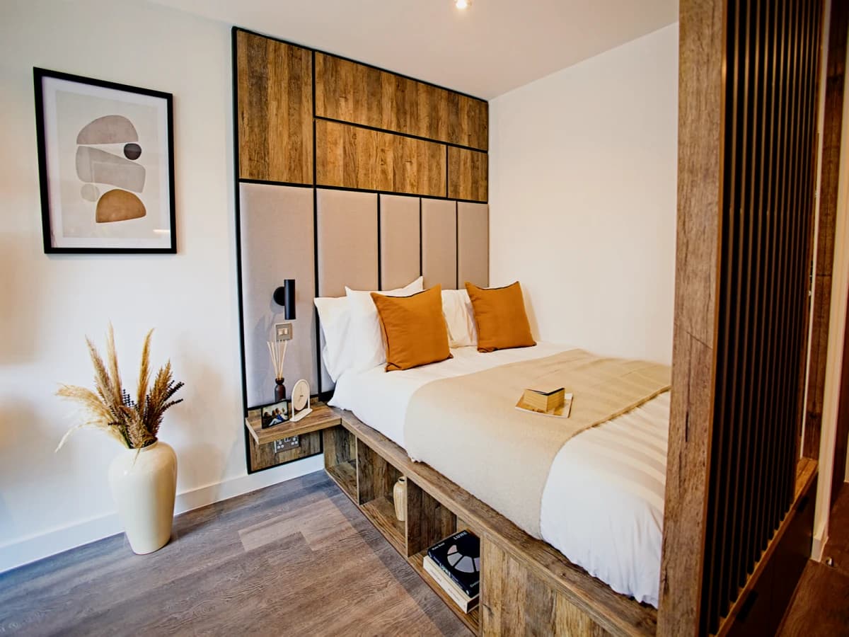 LiveOasis St Albans Place image