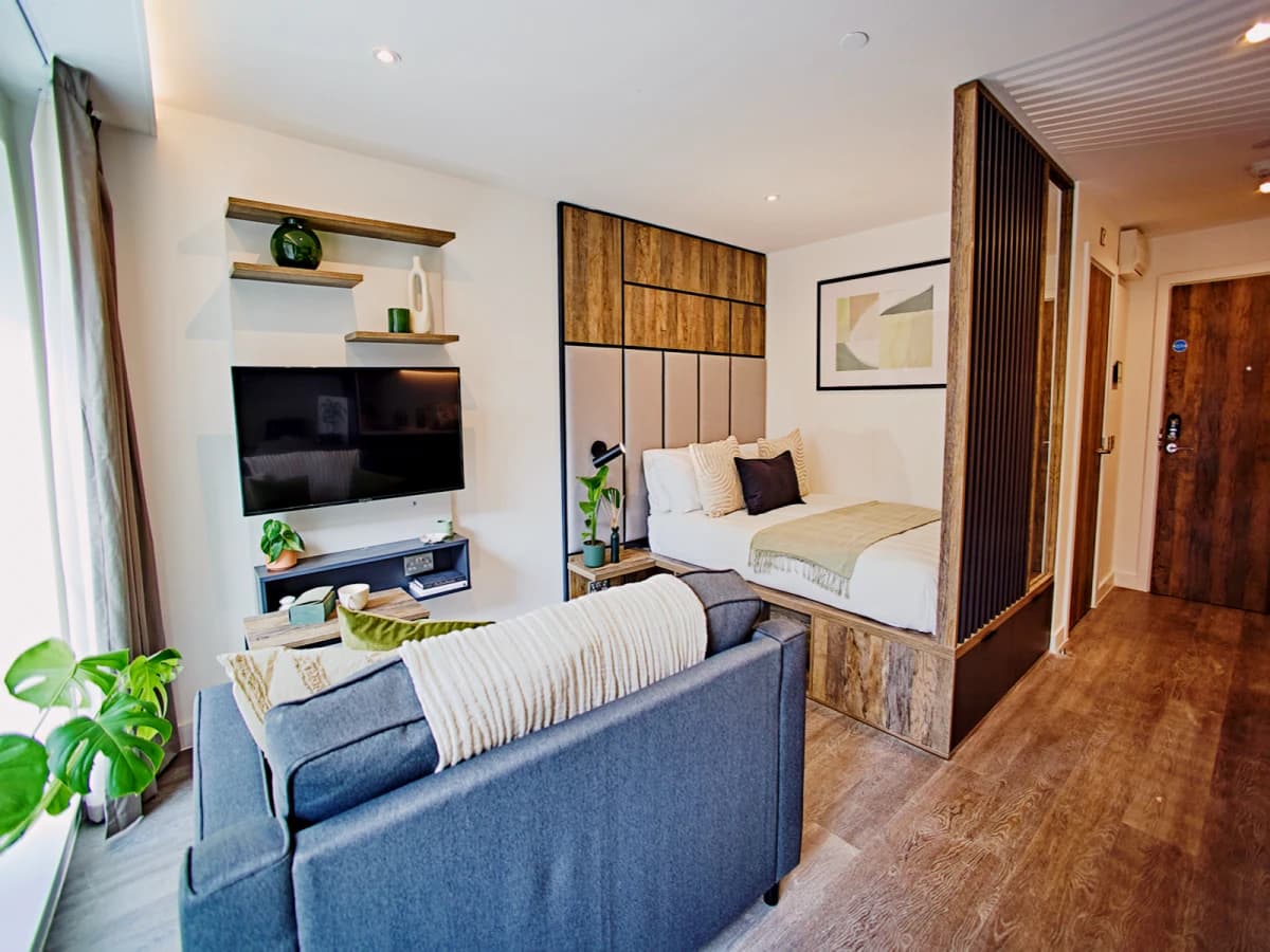 LiveOasis St Albans Place image