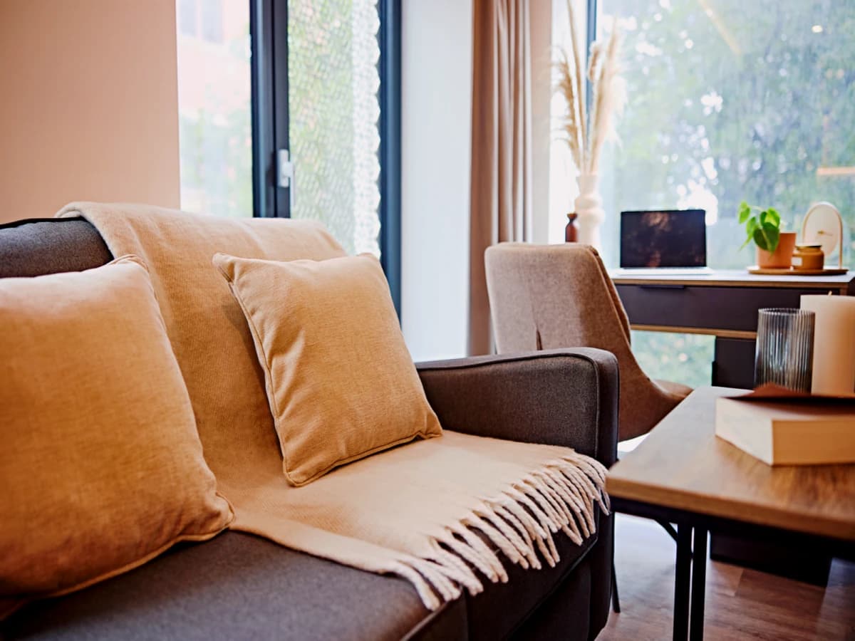 LiveOasis St Albans Place image