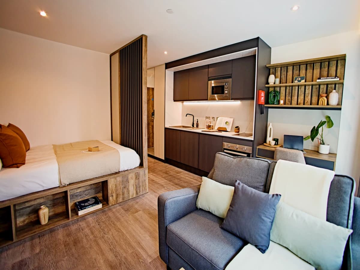 LiveOasis St Albans Place image