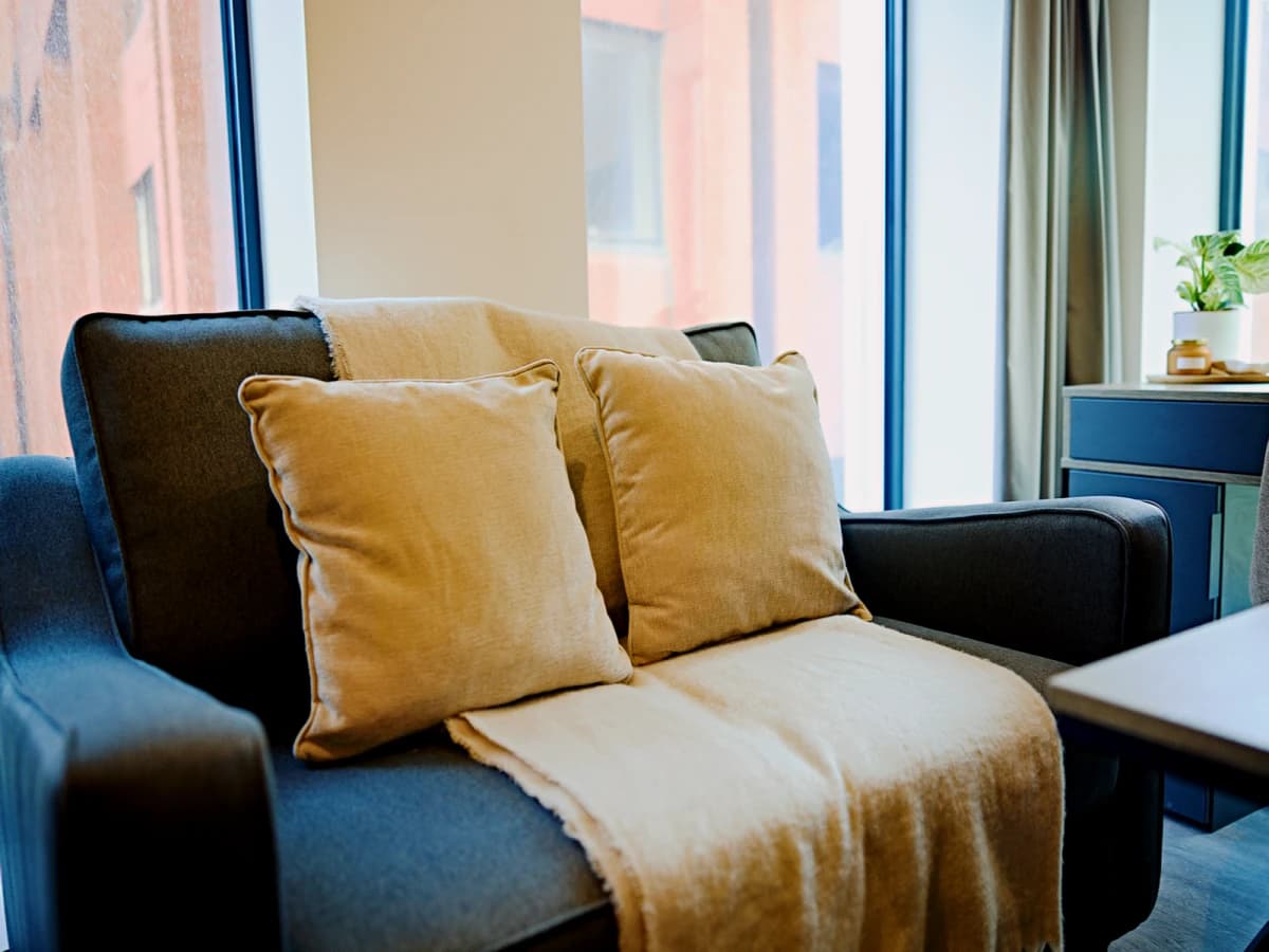 LiveOasis St Albans Place image