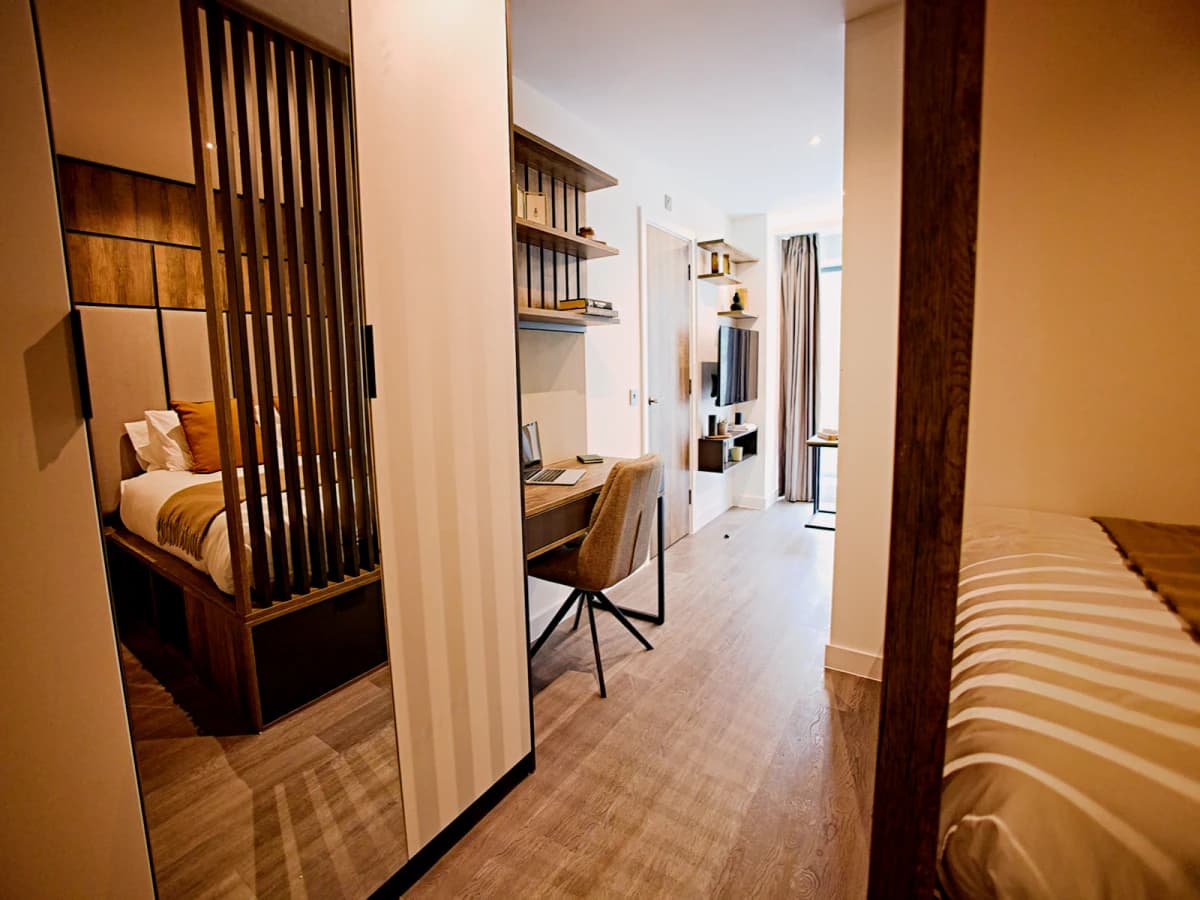 LiveOasis St Albans Place image