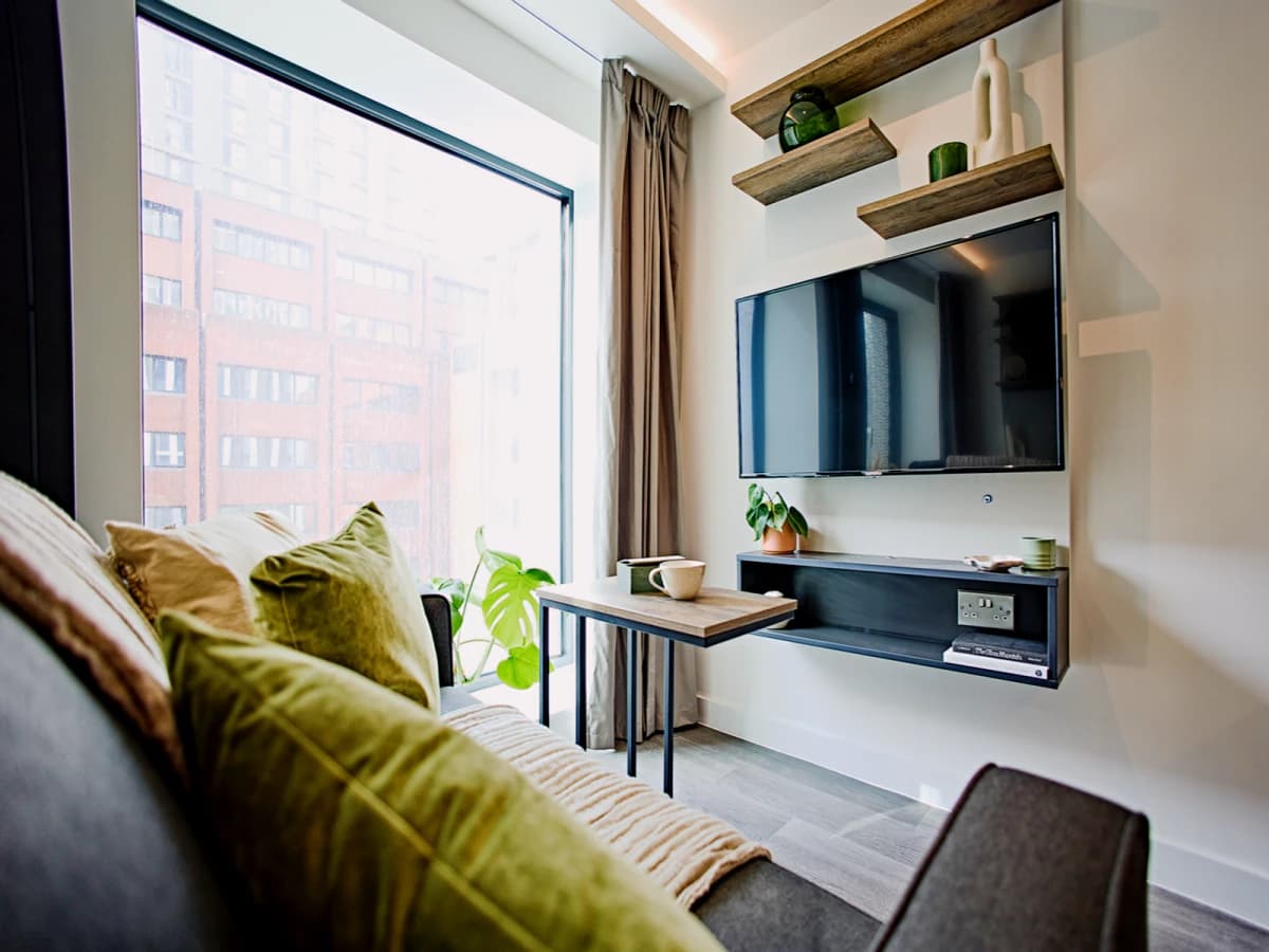 LiveOasis St Albans Place image