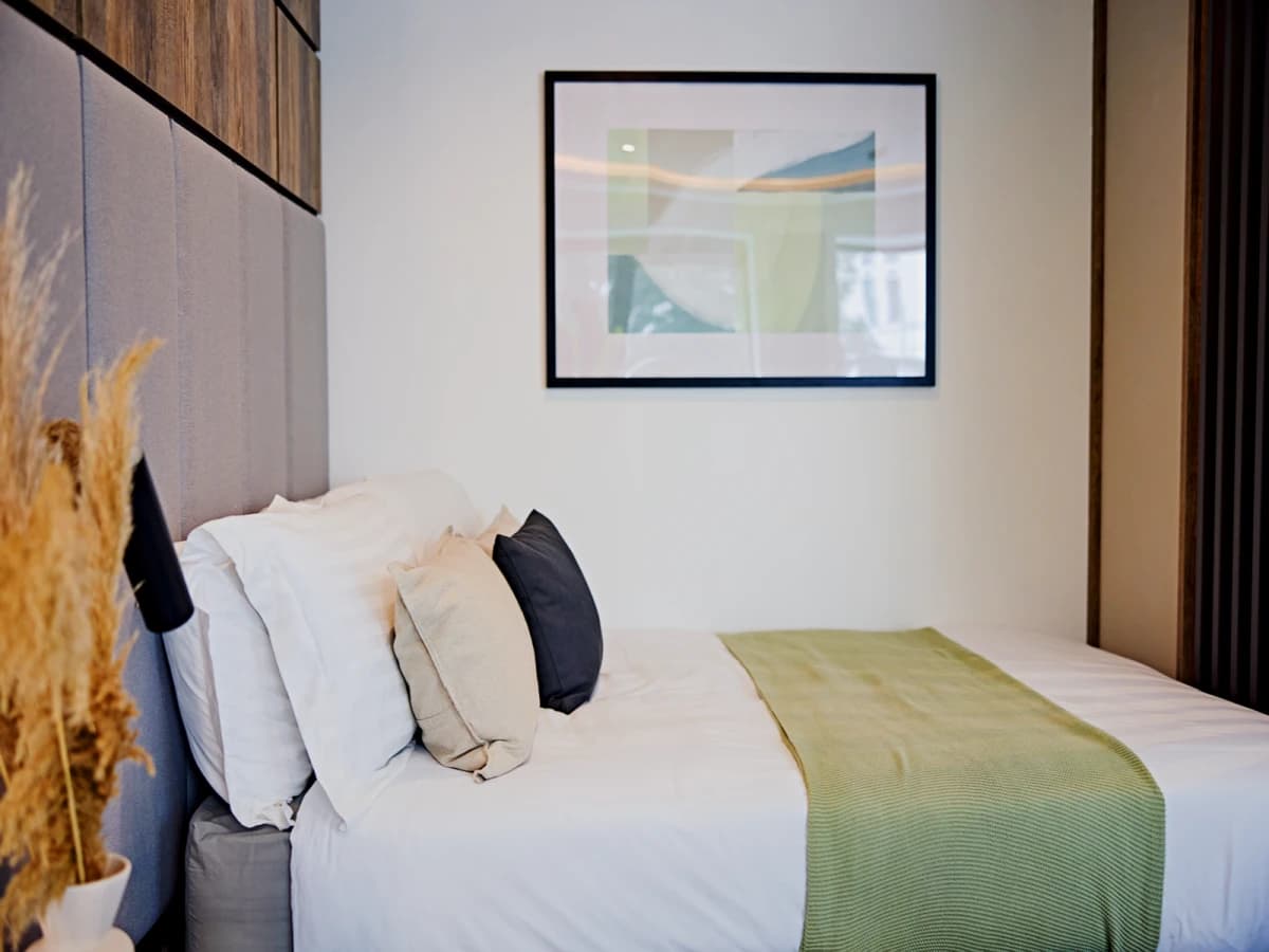 LiveOasis St Albans Place image
