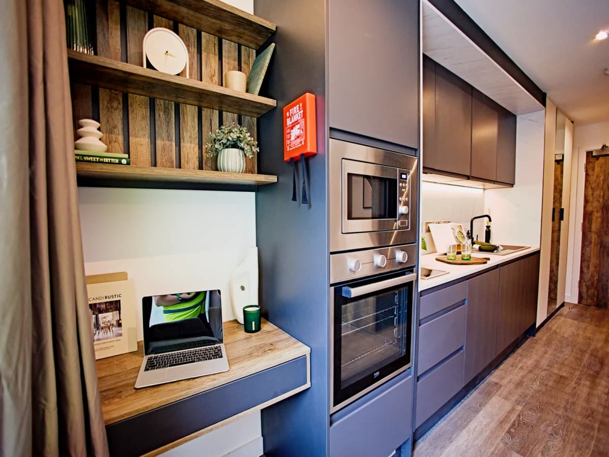 LiveOasis St Albans Place image