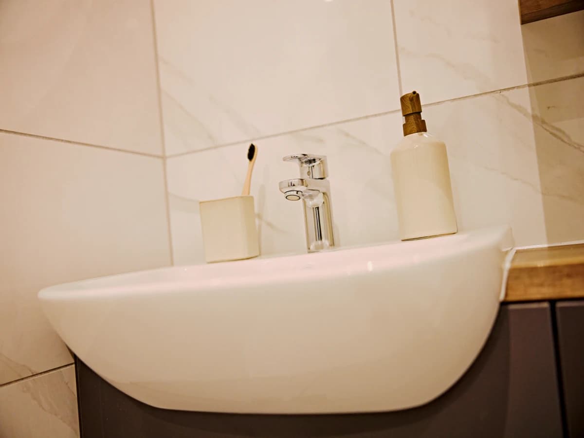 LiveOasis St Albans Place image