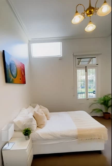 Room 4-standard
