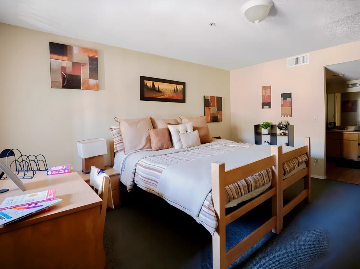 Yugo Tempe Villas&Terrace image