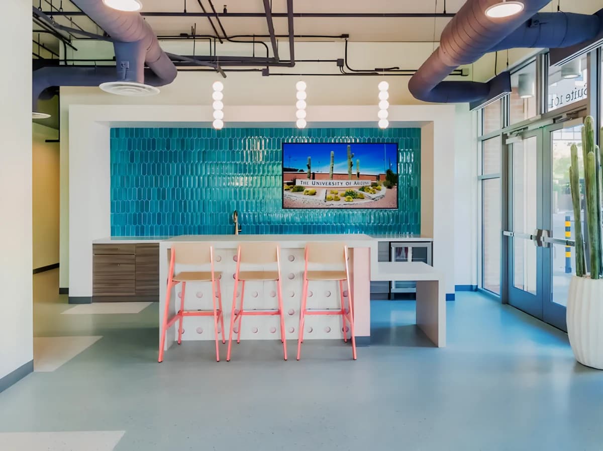 Yugo Tucson Campus image