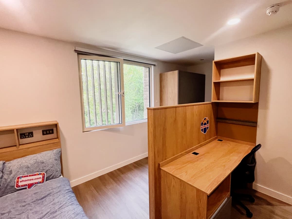 Hillfort House image