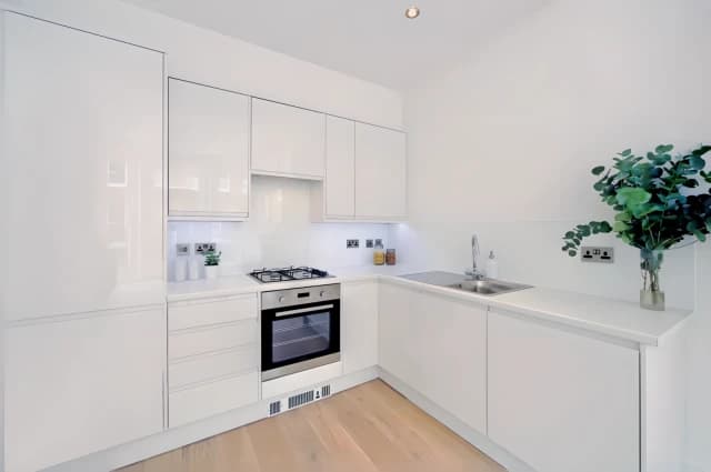 1 Bedroom 1 Bathroom