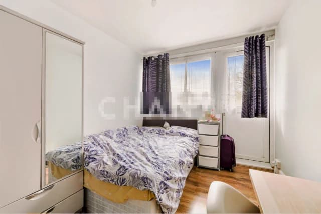 4 Bedroom 1 Bathroom