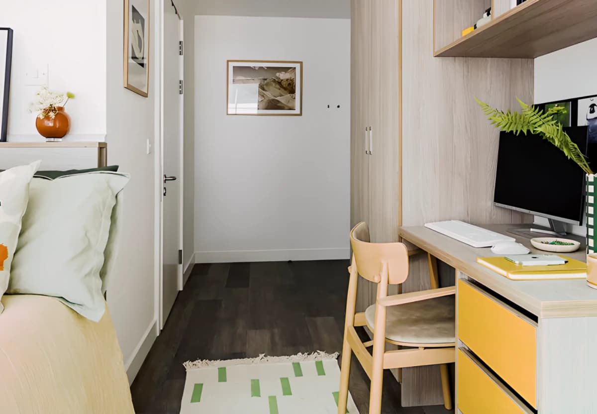 Lit London Bridge Residence image