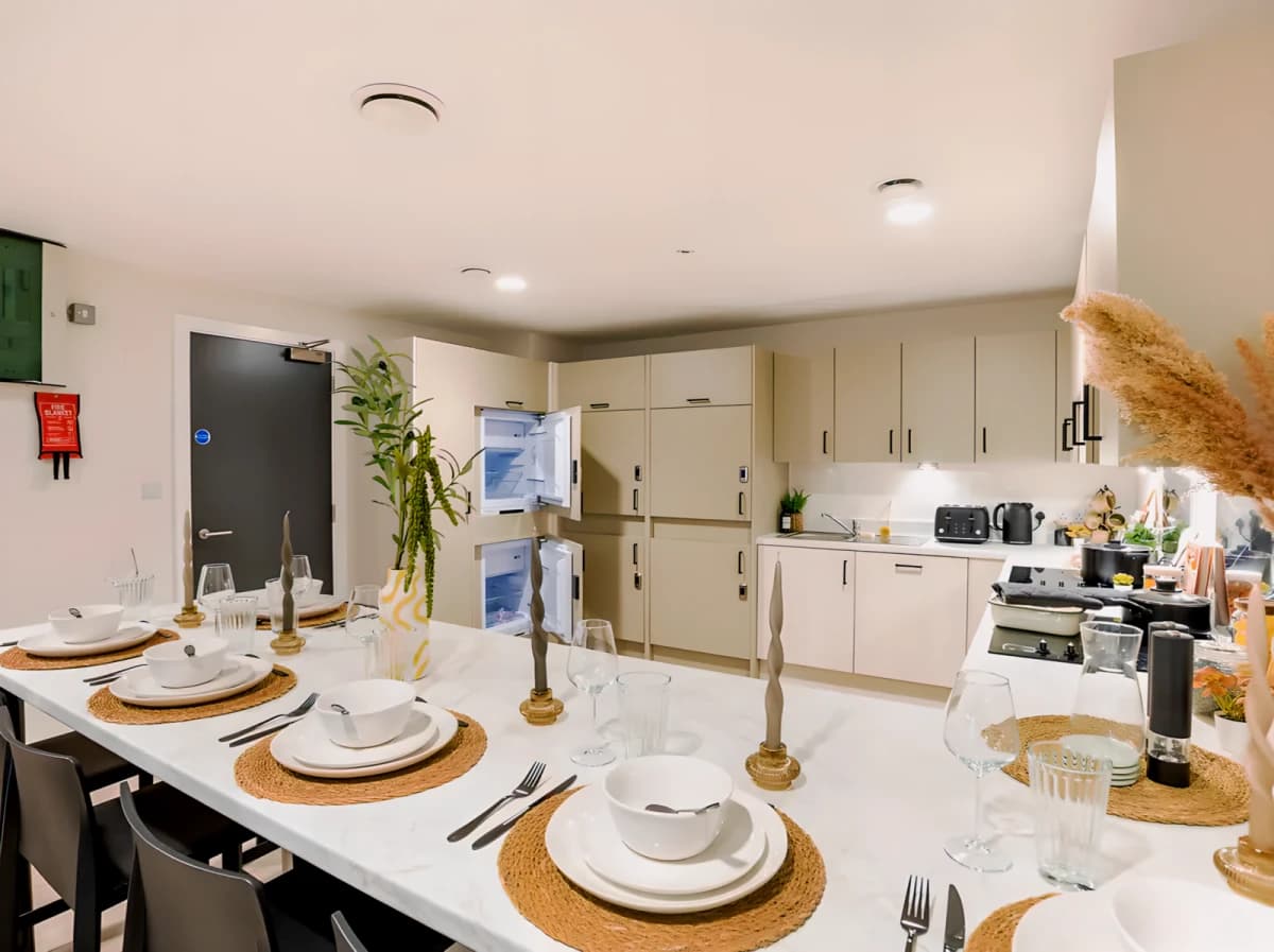 Crown Place image