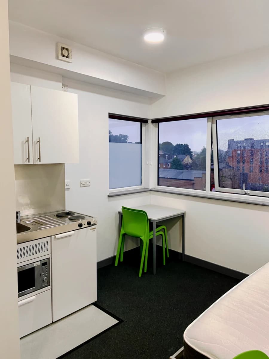 Standard Studio - Poulson House