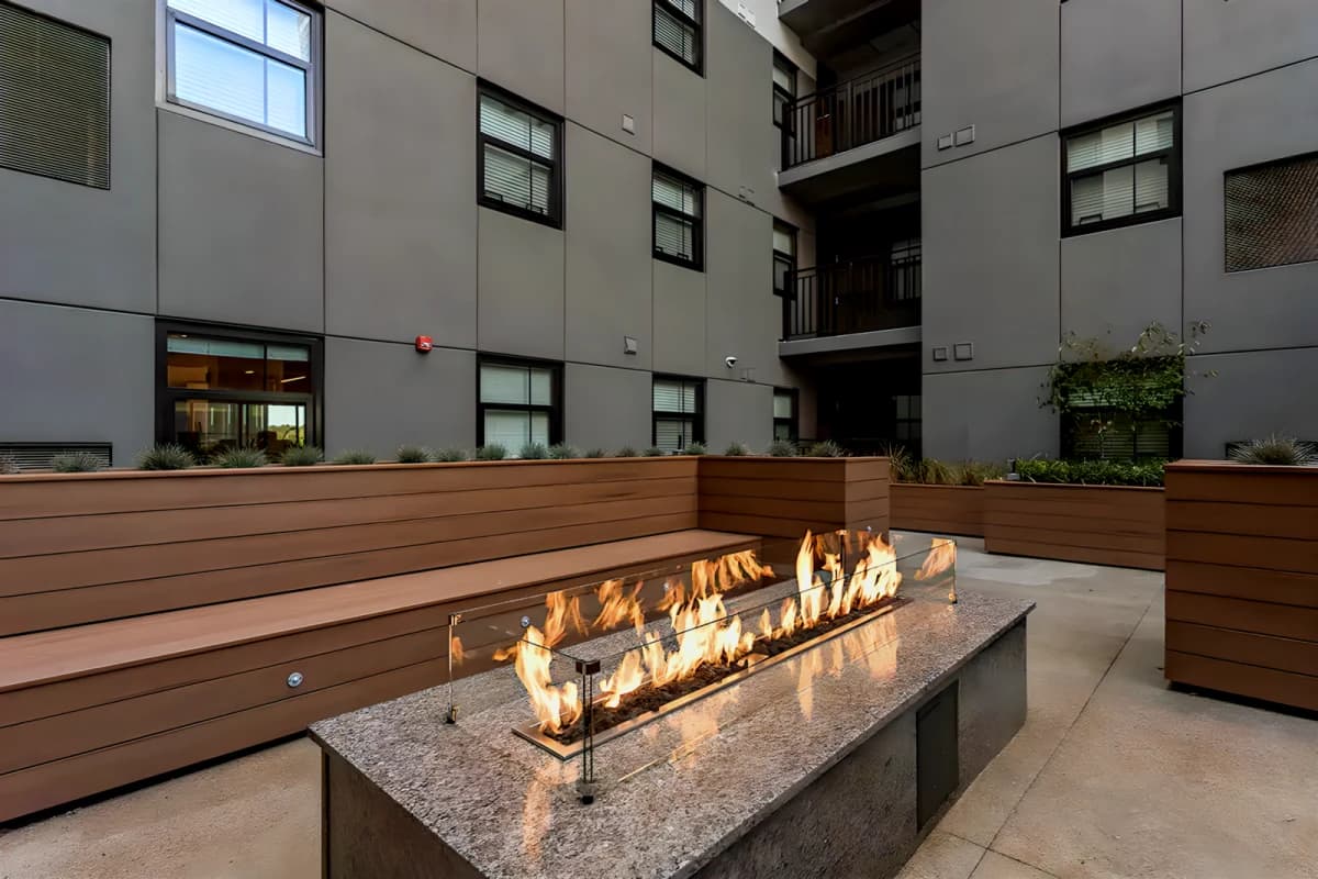 Outdoor Features