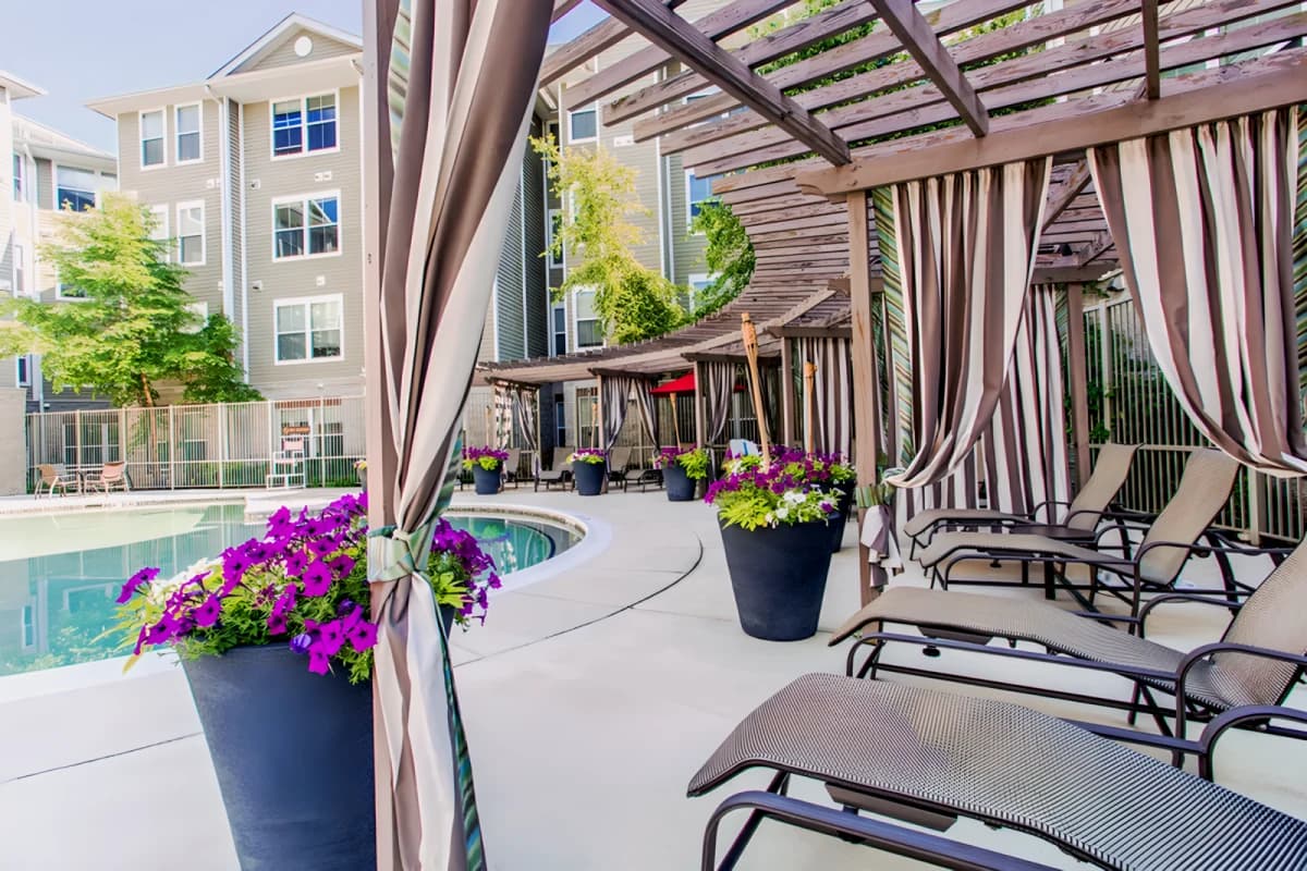 Outdoor Features