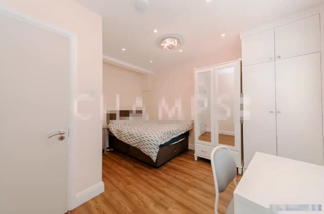 4 Bedroom 3 Bathroom