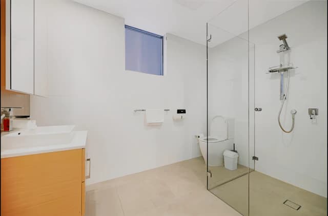 2 bed 2 bath