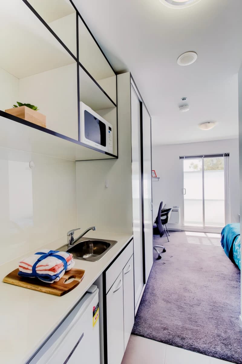 1728 Dandenong Road image