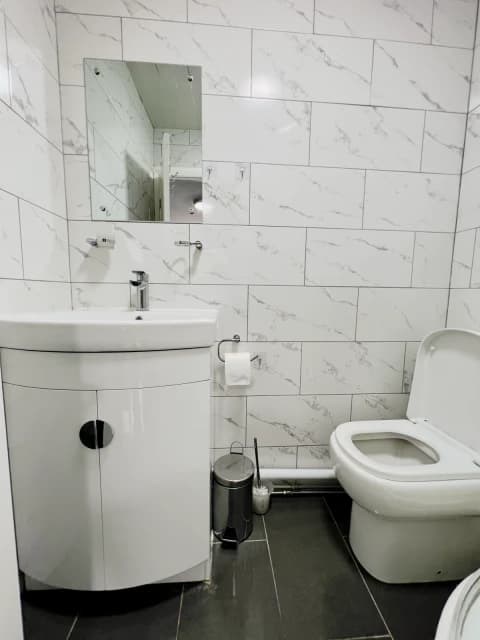 80 Charter Avenue image