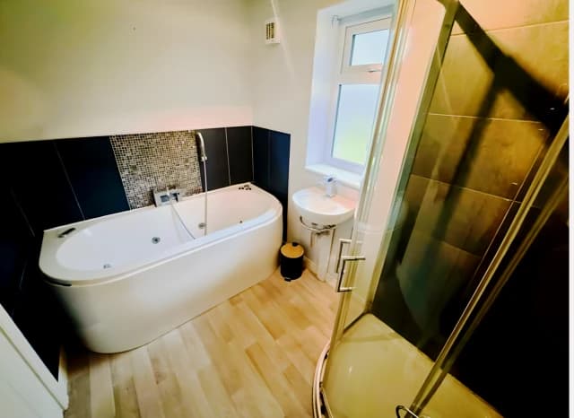 2 Bedroom 1 Bathroom