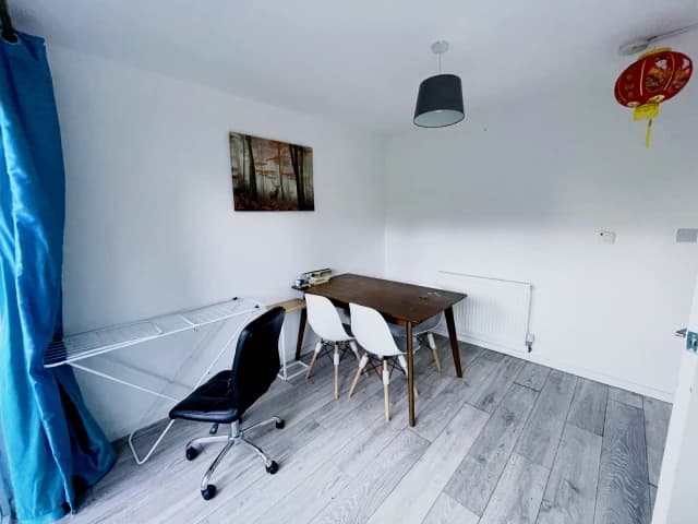 14 Leam Green image 4