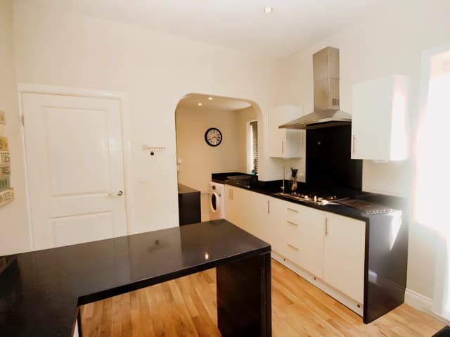 2 Bedroom 1 Bathroom