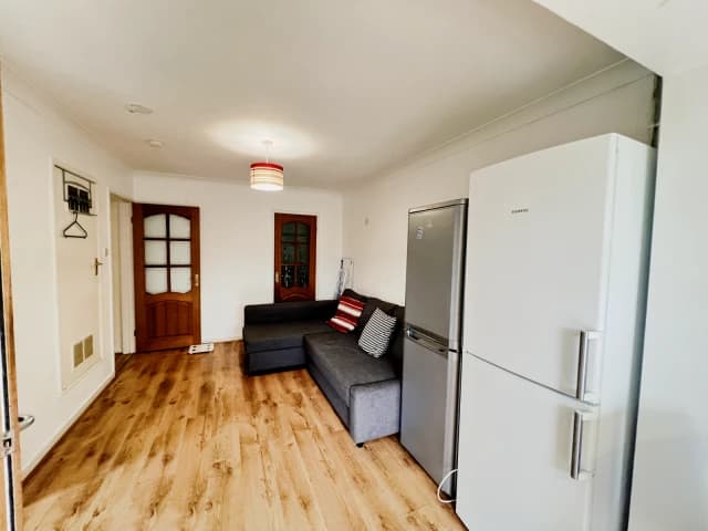 23 Leam Green image 2