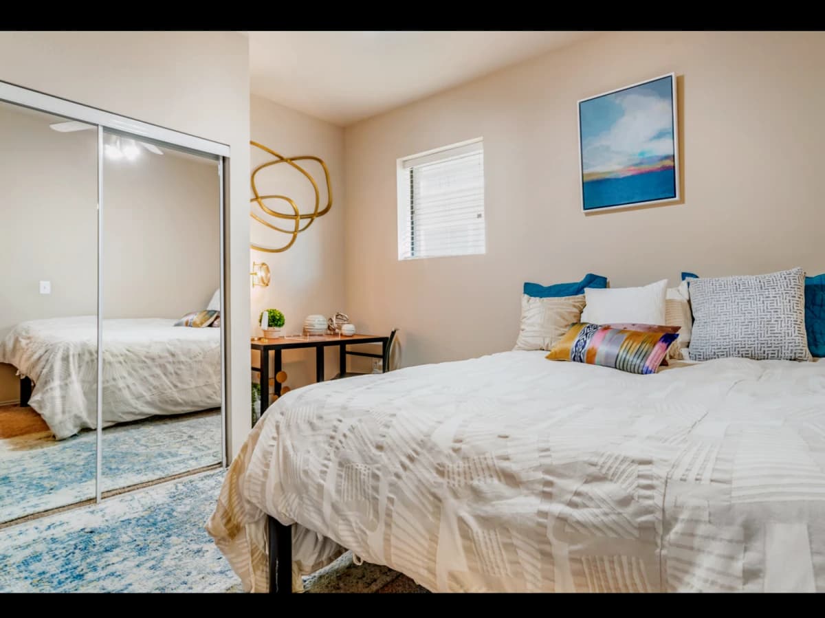 4 Bed 4 Bath D2