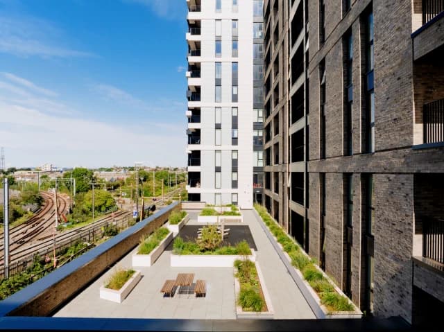Outdoor Features