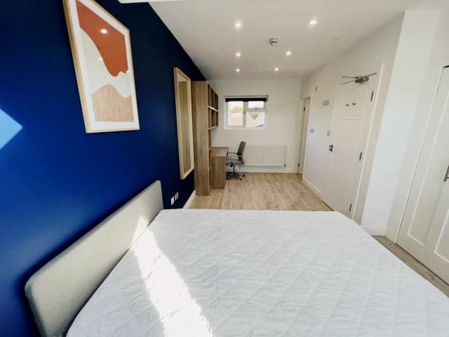 room 5