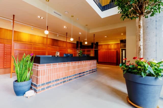 Swan Street House image