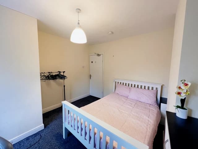 room 5
