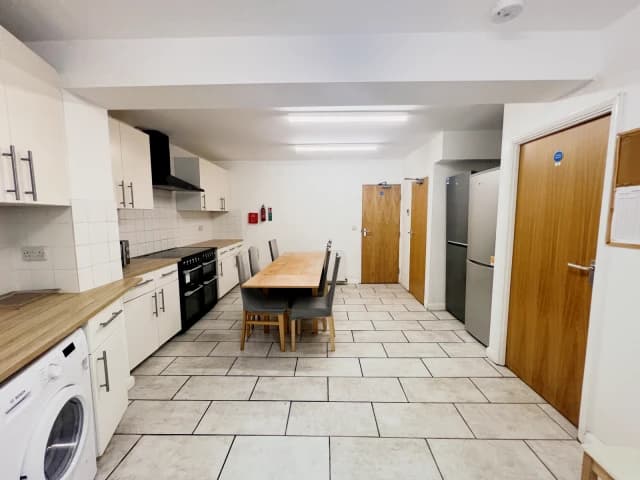 232 Charter Avenue image