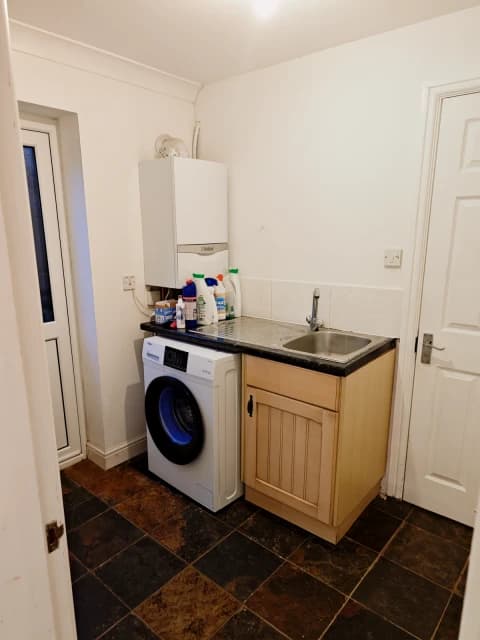 80a Bransford Avenue image 5
